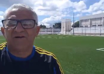 Popular “Lalau do Esporte” mostra como está o campo de futebol society do Colégio Polivalente