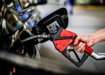 Preços do diesel e gasolina sobem nos postos em meio a corrida por combustível