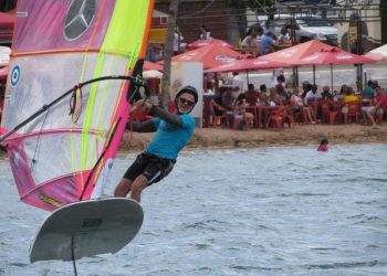 Se baronesas não forem removidas da Prainha, evento náutico da Copa Vela será realizado no Bairro Centenário, diz Prefeitura