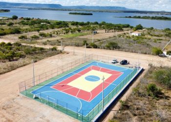 Prefeitura de Glória entrega obra de construção da quadra poliesportiva do Povoado Sítio da Lagoa