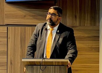 “Só se ganha uma eleição unido”, diz Jean alertando colegas para as “ervas daninhas” que estão acabando com tudo