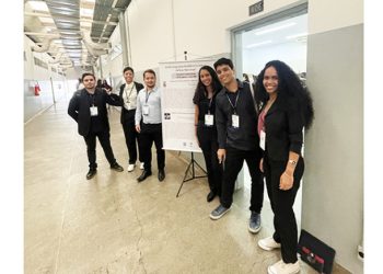 Cientistas políticos egressos de Paulo Afonso representam a UFPE em congresso promovido pelo Ministério da Defesa