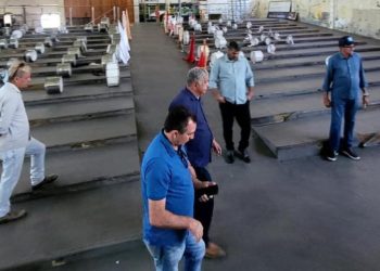 “É fundamental”, diz Marcondes ao visitar Centro de Cultura Lindinalva Cabral; reforma iniciada há 10 anos está paralisada