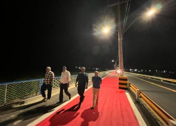 Marcondes vistoria obras das “duas águas” no Moxotó-BA e praça do BNH