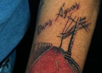Assessor especial da Prefeitura de Paulo Afonso surpreende ao fazer tatuagem em homenagem à obra pública
