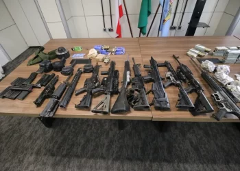 Bahia registra recorde de apreensões de fuzis; 51 armas foram apreendidas em 2023