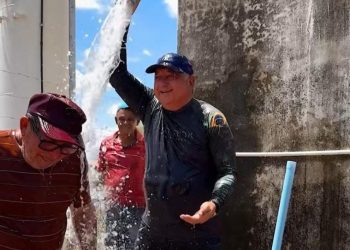 No Campos Novos, Marcondes entrega nova rede de abastecimento de água e celebra ação que contempla 60 famílias