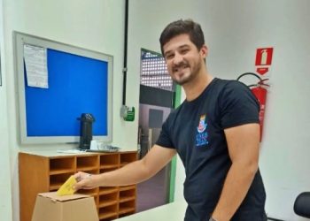 Professor Vinicius Santos é reeleito diretor do Campus VIII da UNEB