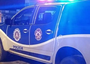 Paulo Afonso: homem em surto psicótico e armado com faca é contido pela PM após confronto com a família