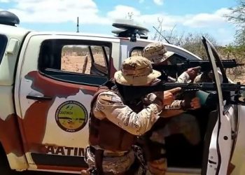 Suspeito de atirar em Capitão da PM morre em confronto com policiais da Cipe/Caatinga em Jeremoabo-BA; outros dois foram presos