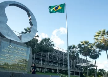 Banco do Nordeste abre inscrições para concurso com 410 vagas de nível médio; salário é de R$ 3,7 mil