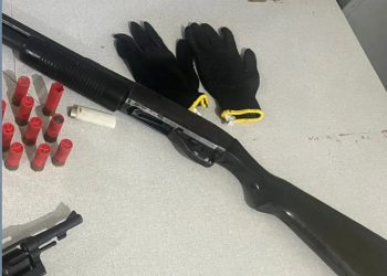 Operação Unum Corpus efetua prisão de suspeito e apreensão de duas armas de fogo em Abaré-BA