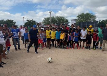 Requalificação do Campo de Futebol da Prainha é entregue à população de Paulo Afonso