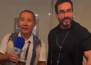 Comportamento do padre Fábio de Melo em entrevista a um podcast de Delmiro Gouveia-AL divide opinião nas redes sociais [VÍDEO]