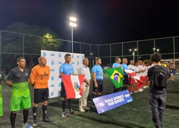 Bom público e muitos gols marcaram a abertura da Taça Futebol Society em Paulo Afonso