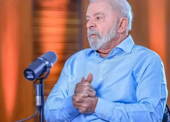 Queda na aprovação: Pesquisa mostra redução na popularidade do Governo Lula