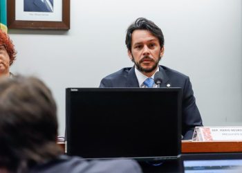 Deputado Mário Negromonte Júnior denuncia práticas abusivas dos bancos em novo contrato de cartão de crédito