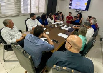 Concursados reúnem-se com prefeito em exercício para tratar sobre diversos assuntos