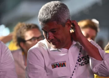 Paraná Pesquisas: Aprovação de Jerônimo cai em Salvador e desaprovação atinge 43%