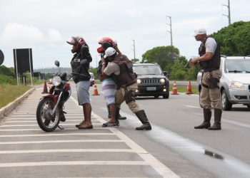 Motociclista embriagado ignora sinalização policial e causa acidente na rodovia BA-210, em Rodelas-BA
