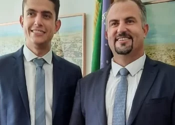 Deputado federal baiano transfere mais de R$ 11 milhões em emendas pix para Tucano, município governado pelo filho