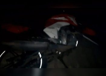 Homem é encontrado morto ao lado de moto com indícios de agressão em Paulo Afonso, BA