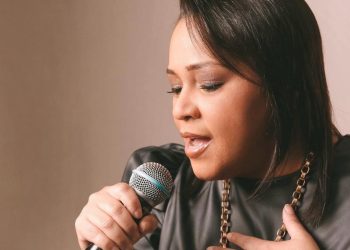 Raquel dos Teclados vai gravar DVD em Paulo Afonso em setembro, com convidados de expressão nacional, diz prefeito Marcondes