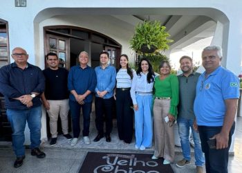 Marcondes se reúne com representantes da AAT International Ltda em Paulo Afonso para discutir investimentos