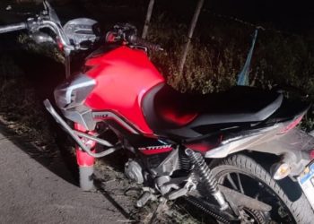 Em Paulo Afonso, trabalhador é vítima de assalto à mão armada e tem moto roubada, mas polícia recupera veículo
