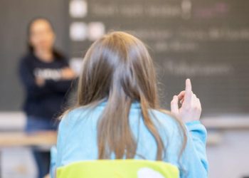 CRÔNICA – Dia do Professor (Francisco Nery Júnior)