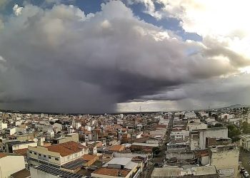 Inmet alerta para chuvas e ventos em Paulo Afonso e municípios da região