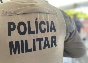 Polícia detém homem com sinais de embriaguez suspeito de arrastar mulher pelos cabelos em bar no centro de Paulo Afonso