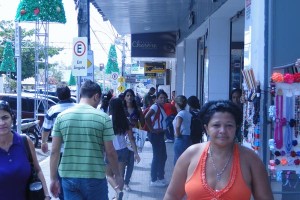 Comércio, bancos e serviços: veja os horários de funcionamento durante o Natal e Ano Novo em Paulo Afonso