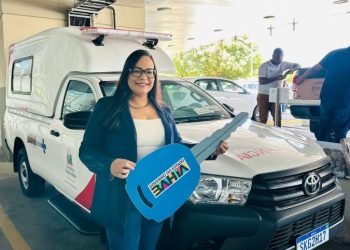 Em Viagem a Salvador, secretária de Saúde Lívia Gracielle recebe ambulância para Paulo Afonso e participa de Encontro Estadual