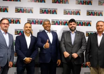 Governador da Bahia anuncia mudanças no secretariado; veja nova composição