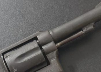 Polícia captura suspeito com arma após ameaças contra irmã em Paulo Afonso