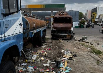 Operação para remoção de veículos abandonados garante mais segurança e melhoria da paisagem urbana de Paulo Afonso