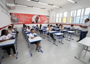 Governo da Bahia convoca mais 313 professores classificados na seleção pública para a Educação Básica