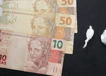 PM realiza abordagem e conduz homem por posse de substância análoga à cocaína em Paulo Afonso