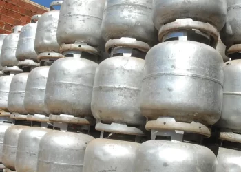 Gás de cozinha fica mais barato para consumidores após redução do ICMS