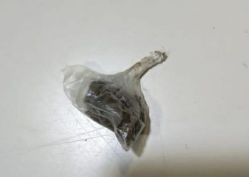 Polícia realiza abordagem no Bairro Tropical e conduz homem por posse de drogas em Paulo Afonso