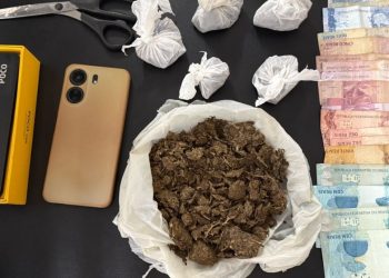 PM prende homem por tráfico de drogas no Bairro Cleriston Andrade, em Paulo Afonso