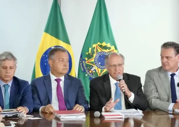 Governo zera tarifa de importação de 9 alimentos para reduzir preçosOi