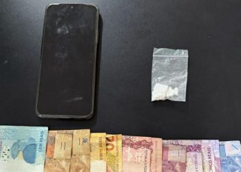 Polícia Militar detém homem por posse de drogas no bairro Perpétuo Socorro, em Paulo Afonso