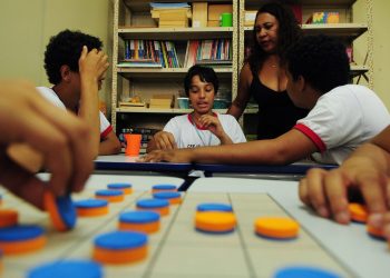 Paulo Afonso: publicado edital com cronograma de seleção para 450 vagas de nível médio para “Assistente Cuidador’ com salário de R$ 1.800