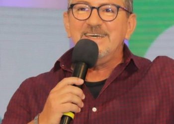 Crônica: “A voz que veio do Sertão” (Homenagem a Hélio Remígio)