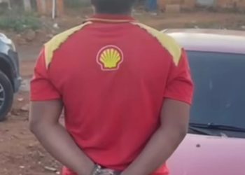 Preso homem que matou mulher com transtornos mentais por arranhar seu carro em Delmiro Gouveia-AL