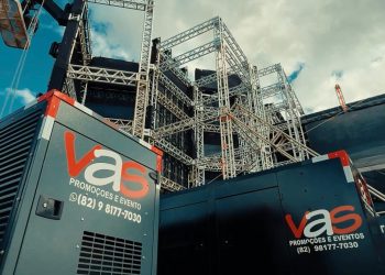 Vas Promoções e Eventos conclui montagem da maior estrutura já vista na Copa Vela em Paulo Afonso