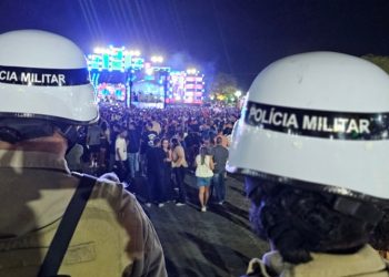 Homem é detido por desacato durante a Copa Vela em Paulo Afonso: “apontou dedo no rosto dos policiais”