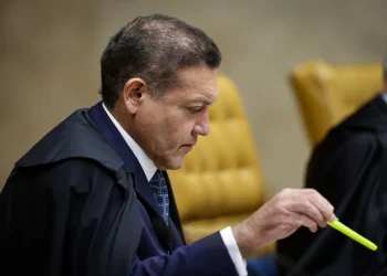Dois dias após aprovação da LOTO Paulo Afonso, Nunes Marques, do STF, suspende todas as loterias municipais no país